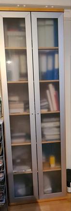 Boekenkast met glazen deur, Huis en Inrichting, Kasten | Boekenkasten, Ophalen