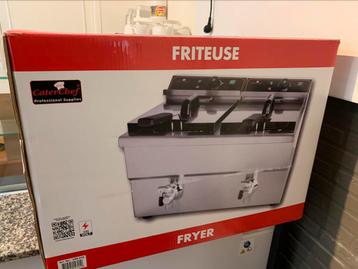 Dubbele Friteuse Caterchef met kraan NIEUW in doos beschikbaar voor biedingen