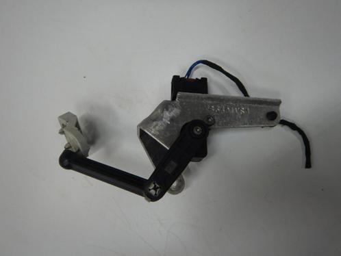BMW X5 Niveausensor Koplamphoogteversteller 687020002, Auto-onderdelen, Verlichting, BMW, Gebruikt, Ophalen of Verzenden