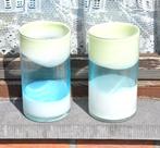2 vases en verre épais avec mouvement couleur, Comme neuf, Moins de 50 cm, Enlèvement ou Envoi, Blanc