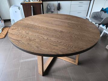 Ronde eettafel diam. 145 beschikbaar voor biedingen
