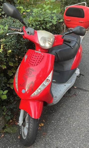 Piaggio Zip 2000 2 takt / 125cc 150cc 180cc gilera beschikbaar voor biedingen