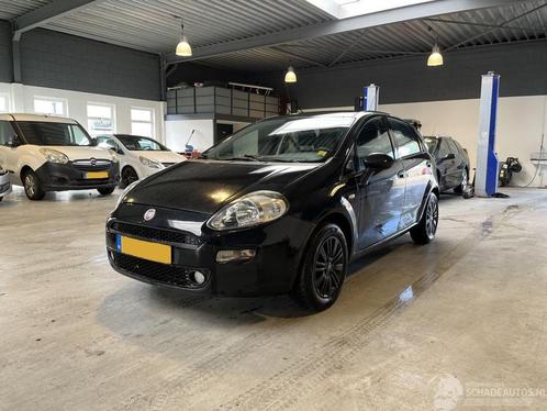 Fiat Punto Evo 1.2 Pop 104.000KM!, Autos : Divers, Voitures accidentées, Boîte manuelle, Essence, Hatchback, Noir