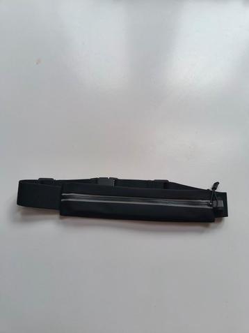 Hardloopriem om GSM in te steken. Aanpasbare maat. Nieuw beschikbaar voor biedingen