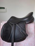 Ikonic Light springzadel 16.5" 2021, Dieren en Toebehoren, Ophalen of Verzenden, https://www.ikonicsaddlery.com/nl, Ikonic, Rue du manypré 2, 1325 Corroy-Le-grand, België