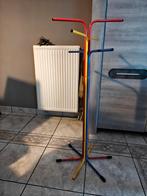 Kinder kapstok, Ophalen