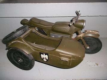 Moto side car allemand pour figurine Action Man Vintage beschikbaar voor biedingen