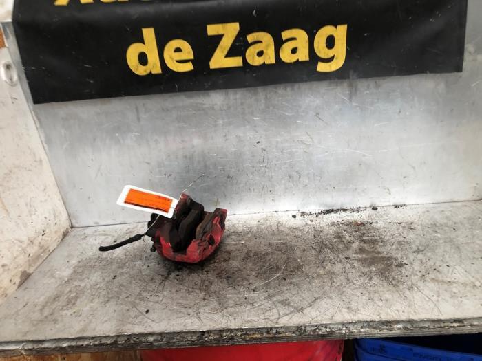 Remklauw (Tang) links-voor van een Peugeot 208, Auto-onderdelen, Remmen en Aandrijving, Peugeot, Gebruikt, 3 maanden garantie