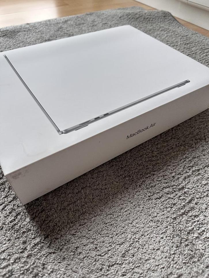 MacBook Air 15" M3 16G - 512 SSD - Facture - Comme Neuf !, Informatique & Logiciels, Apple Macbooks, Comme neuf, MacBook, 15 pouces