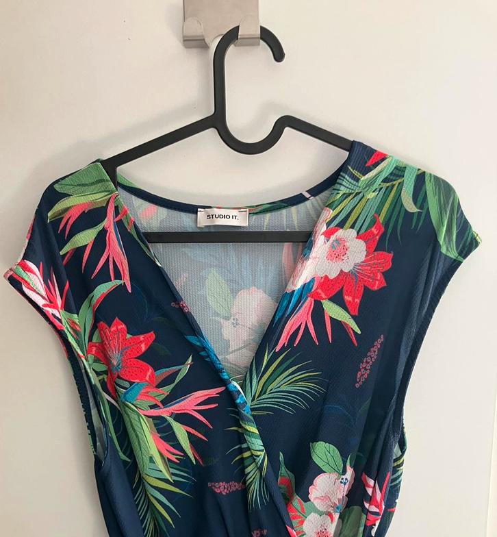 Prachtige lange jurk Studio iT, Kleding | Dames, Jurken, Zo goed als nieuw, Maat 46/48 (XL) of groter, Blauw, Onder de knie, Ophalen of Verzenden