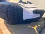 Jordan stay loyal 3 black/metallic gold- white, Kinderen en Baby's, Ophalen of Verzenden