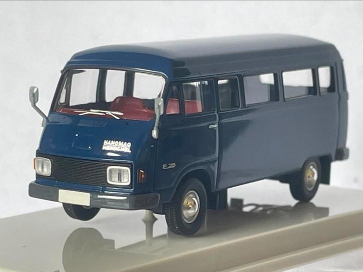 Brekina Starmada Hanomag F25 Kombi 1/87, Hobby en Vrije tijd, Modelauto's | 1:87, Zo goed als nieuw, Bus of Vrachtwagen, Brekina