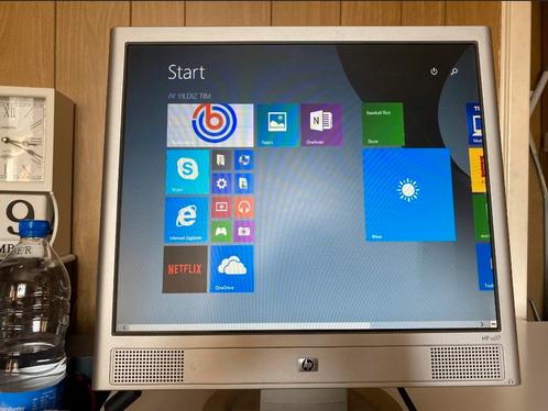 HP VS17 17" LCD Monitor  Te Koop 30Euro werkt Zeer  Goed, Informatique & Logiciels, Apple Desktops, Comme neuf, Enlèvement