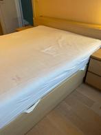 160*200 Bedframe + Matras, Huis en Inrichting, Ophalen, Overige materialen, Gebruikt, Beige