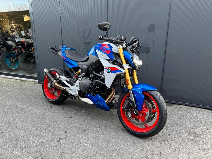 BMW - F 900 R, Motoren, Motoren | BMW, Bedrijf, Naked bike, meer dan 35 kW, 2 cilinders, Motorrijbewijs A, ABS, Electronisch instelbare dempers