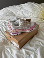 ASICS Gel -NYC cream rosé - sans boîte - taille 42, Vêtements | Femmes, Chaussures, Enlèvement ou Envoi, Comme neuf