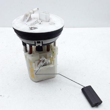 POMPE CARBURANT C Mazda 2 (DE) (ZJ381335XB), Utilisé, Mazda