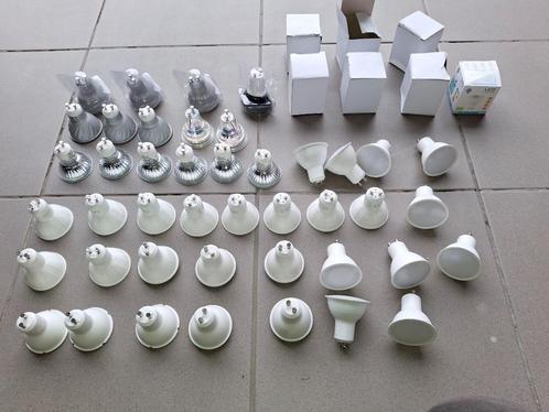 Lot de 44 spots LED GU10, Huis en Inrichting, Lampen | Spots, Nieuw, Plafondspot of Wandspot, Led, Ophalen of Verzenden
