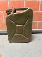 Jerrycan (metaal), Ophalen