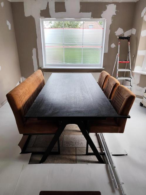Designtafel Enzo Luca Canto, 3 stoelen en 3persoonsbank, Huis en Inrichting, Complete eetkamers, Zo goed als nieuw, 6 tot 8 stoelen