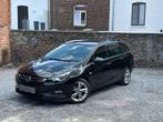Opel Astra Sports Tourer benzine 1,4 cc automaat, Auto's, 4 cilinders, Zwart, Leder, Break
