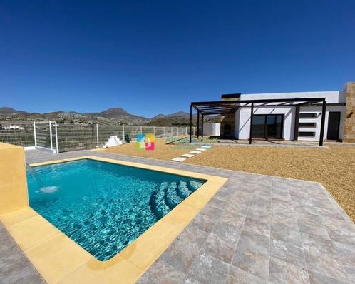 Espagne, Andalousie.Villa moderne 3 ch , 2 SDB et piscine, Immo, Étranger, Espagne, Maison d'habitation, Campagne