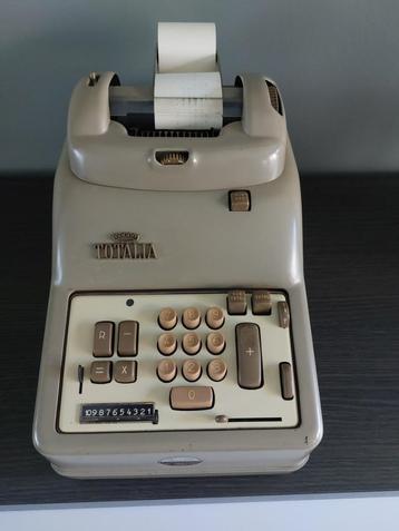 Vintage retro kantoor rekenmachine kassa totalia lagomarsino beschikbaar voor biedingen