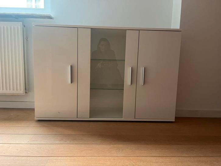 Moderne commode, Huis en Inrichting, Kasten | Dressoirs, Zo goed als nieuw, Ophalen