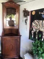 Hoekkastje in hout, Huis en Inrichting, Kasten | Vitrinekasten, Ophalen, Gebruikt, Klassiek romantisch, Overige houtsoorten