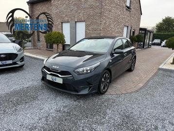 Kia Ceed / cee'd HB 1.0 T-GDI 100PK BLACK/PACK 7J/GAR NIEUW beschikbaar voor biedingen
