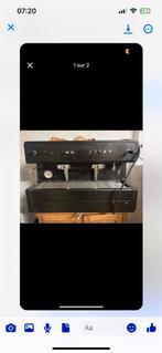 C’est une cime modèle co-05 2 groupes avec groupe faema, Ophalen, Gebruikt, Koffie en Espresso
