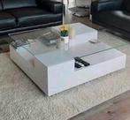 Salontafel met open ruimte, Enlèvement