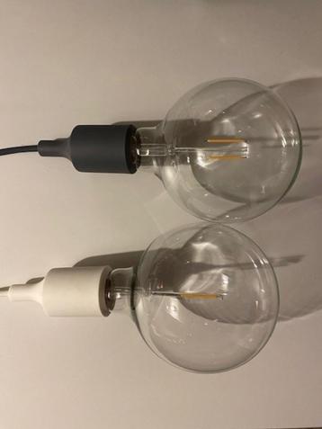 2 iconische hanglampen Scandinavisch design Muuto, Moins de 50 cm, Design, Comme neuf, Verre