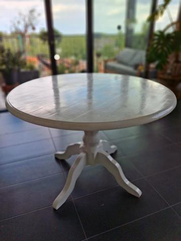 Keukentafel 4 pers beschikbaar voor biedingen