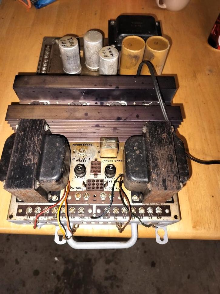 Ami Rowe jukebox versterker mm1, Collections, Machines | Jukebox, Utilisé, Ami, Enlèvement