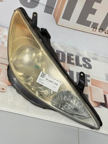 TOYOTA PREVIA 2001 2002 2003 Koplamp rechts headlight beschikbaar voor biedingen