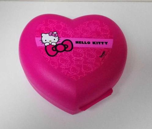 Tupperware Snackbox « Hello Kitty » Hart Rose - Promo, Kinderen en Baby's, Babyvoeding en Toebehoren, Nieuw, Overige typen, Ophalen of Verzenden