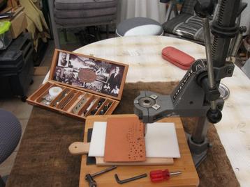 Lether punch tool  beschikbaar voor biedingen