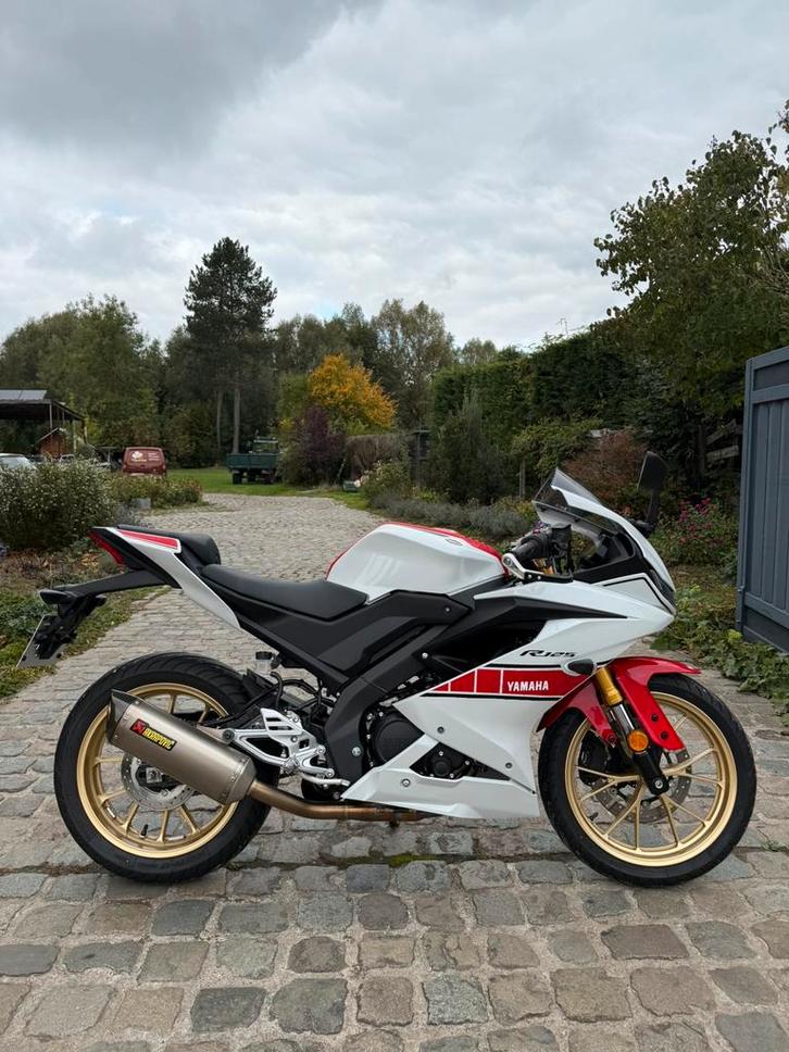 Yamaha YZF-R125 *60TH Anniversary Edition / Akrapovic*, Motoren, Motoren | Honda, Bedrijf, Sport, Ophalen