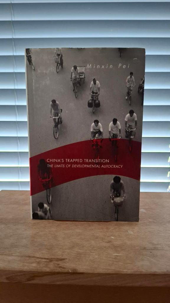 China's Trapped Transition, Livres, Histoire mondiale, Comme neuf, Asie, 20e siècle ou après, Envoi