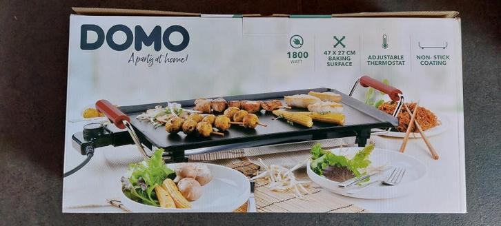 Plancha : NEUF !! - DOMO - DO8308TP, Electroménager, Grils de contact, Neuf, Plaques amovibles, Enlèvement