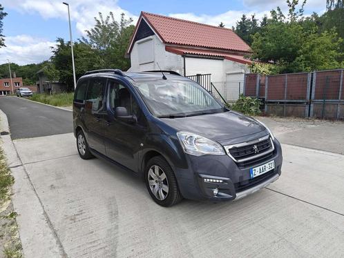 Peugeot Partner Tepee 1.6HDi 5-zit/CAM/Apple/Cruise/Trekhaak, Auto's, Peugeot, Bedrijf, Te koop, Partner Tepee, ABS, Airbags, Bluetooth