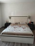 Goede kwaliteit 2 personen Bed, Huis en Inrichting, Slaapkamer | Bedden, Ophalen, Zo goed als nieuw, Overige maten