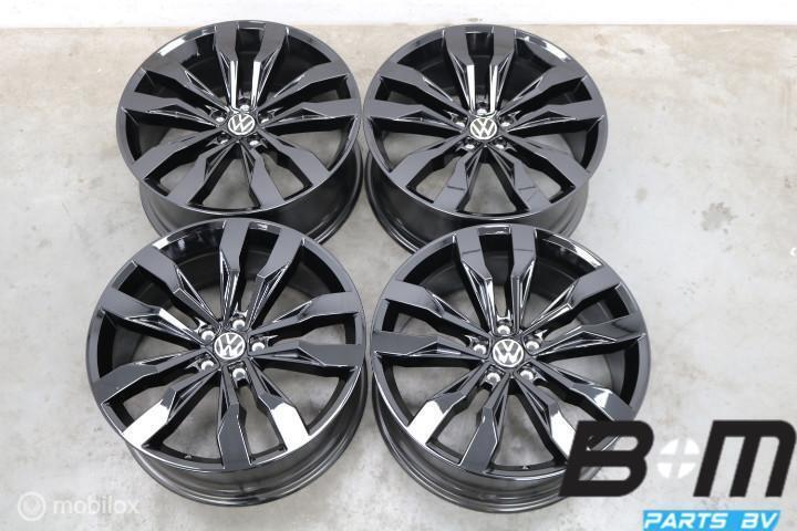 ORIGINEEL! 20 inch Suzuka velgen VW Tiguan 5NN601025Q, Auto-onderdelen, Banden en Velgen, Velg(en), Gebruikt