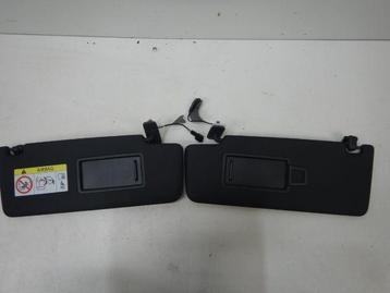 VW Tiguan 571 Zonneklep Set Zwart Links+Rechts 571857552 571 beschikbaar voor biedingen