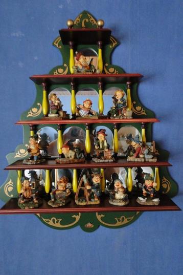 Hobby Laven ( 13 laven + houder ) beschikbaar voor biedingen