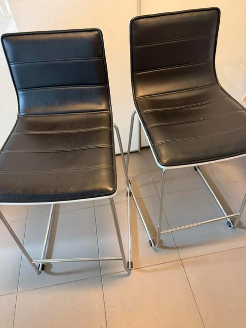 2 barkrukken leder. Excellente staat, Huis en Inrichting, Barkrukken, Zo goed als nieuw, Ophalen