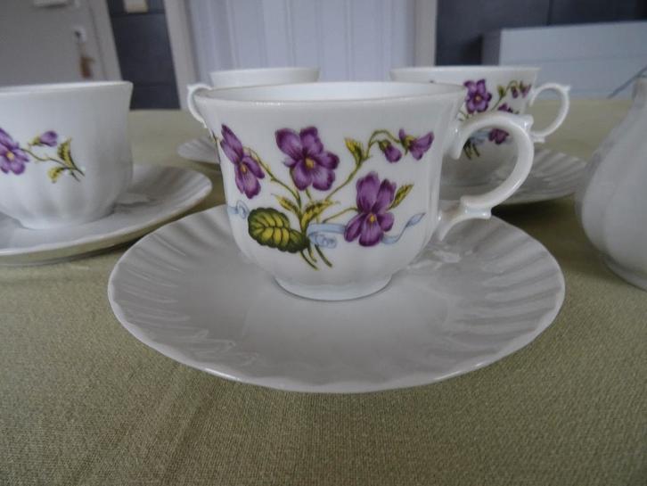 4 thee/koffiekopjes  Bavaria porselein Wunsiedel R, Antiek en Kunst, Antiek | Porselein, Ophalen of Verzenden