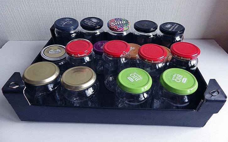 Confituurpotten of Glazen Bokalen: €.1,0 p/3st., Maison & Meubles, Cuisine | Casseroles & Poêles, Comme neuf, Enlèvement