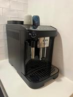 Volautomatische koffiemachine te koop - Delonghi Magnifica, Elektronische apparatuur, Ophalen, Gebruikt, Afneembaar waterreservoir